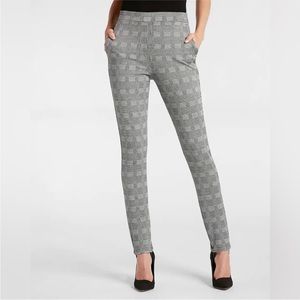 Express Skinny Mid Rise Stretch+ Plaid Pants, size 6R